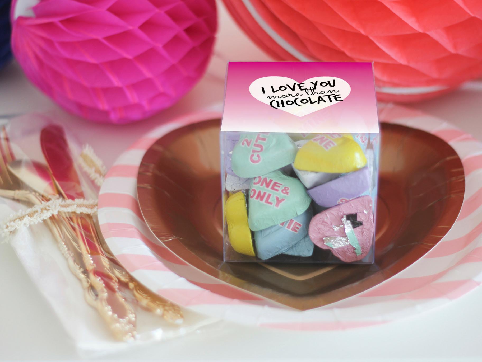 Adorable Valentine Party Favors & Free Printable