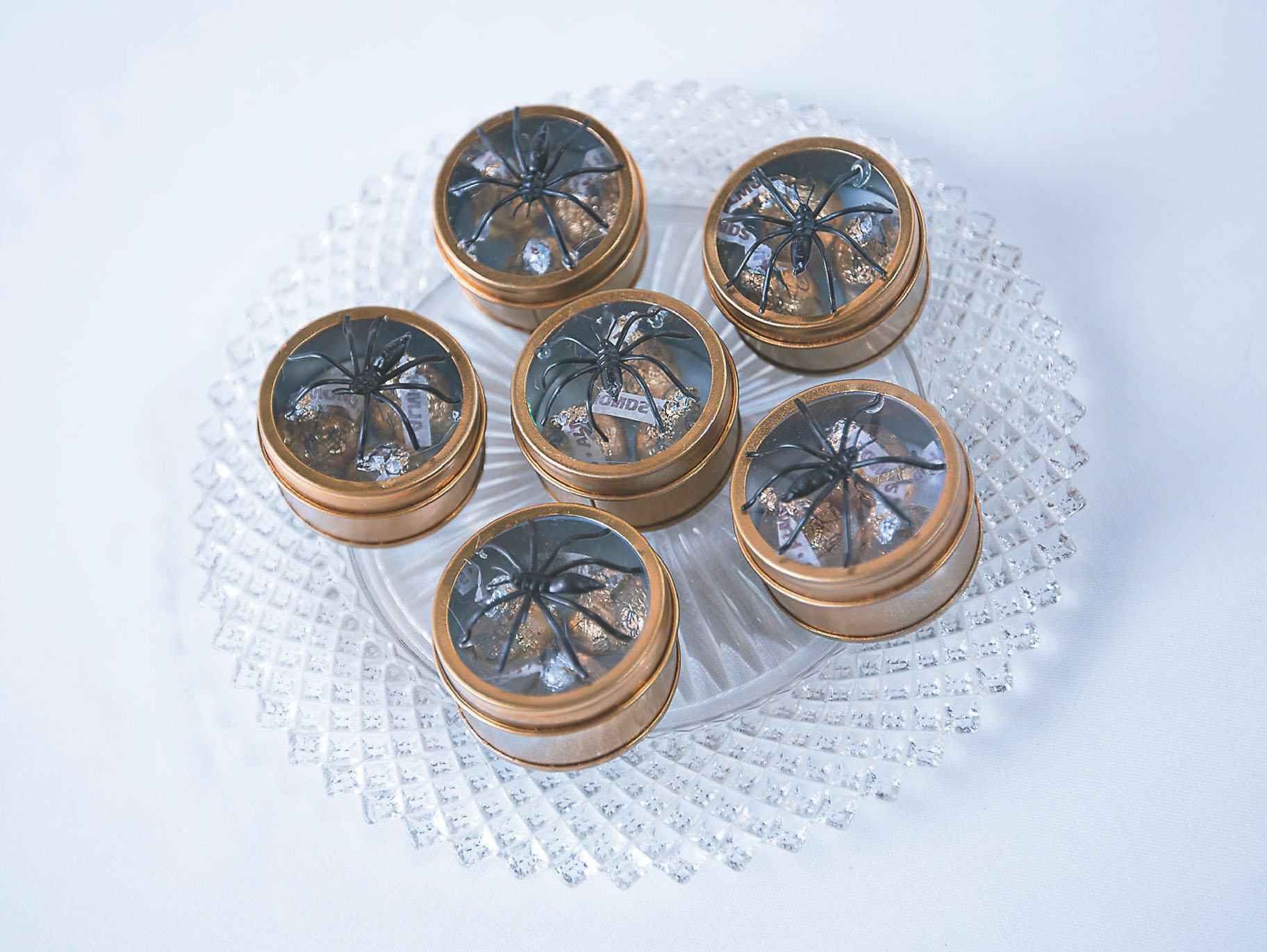 DIY Black & Gold Spider Favor Jars