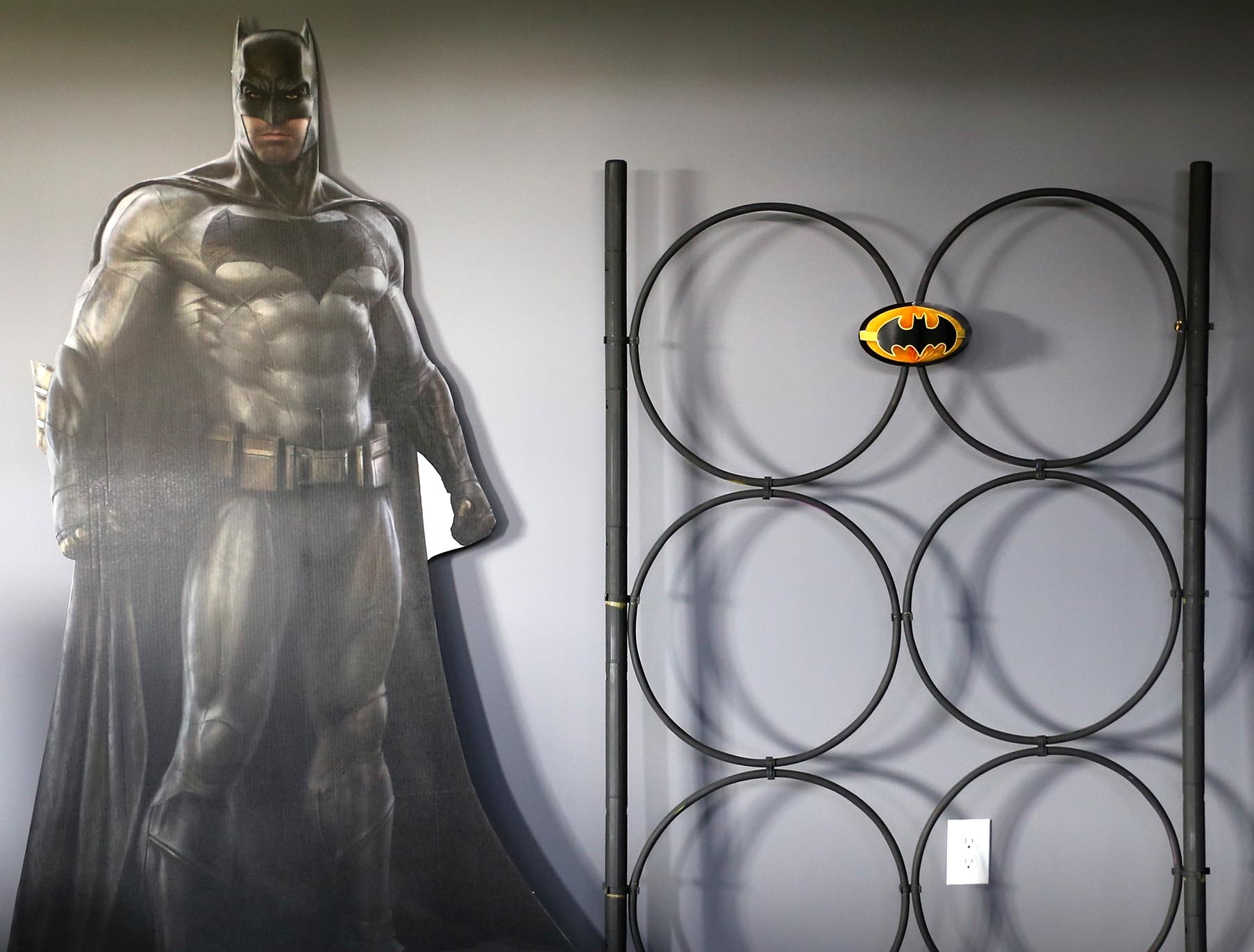 Justice League Batman Batarang Party Game