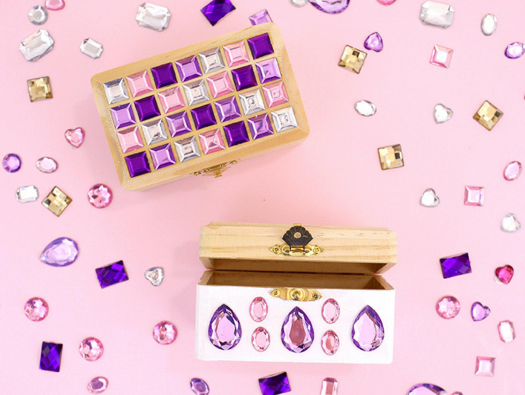 DIY Bedazzled Jewelry Boxes