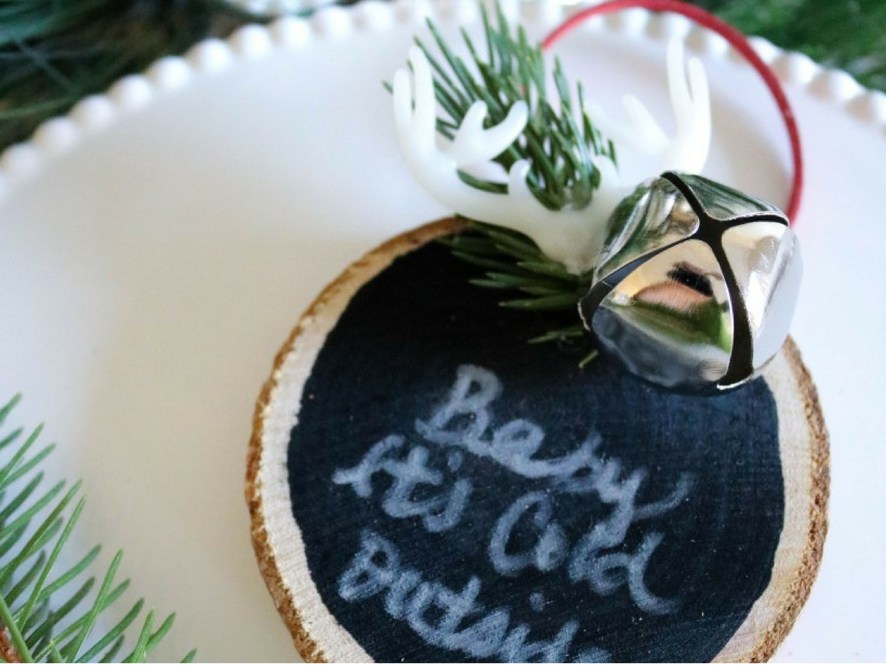 DIY Chalkboard Wood Slice Ornament
