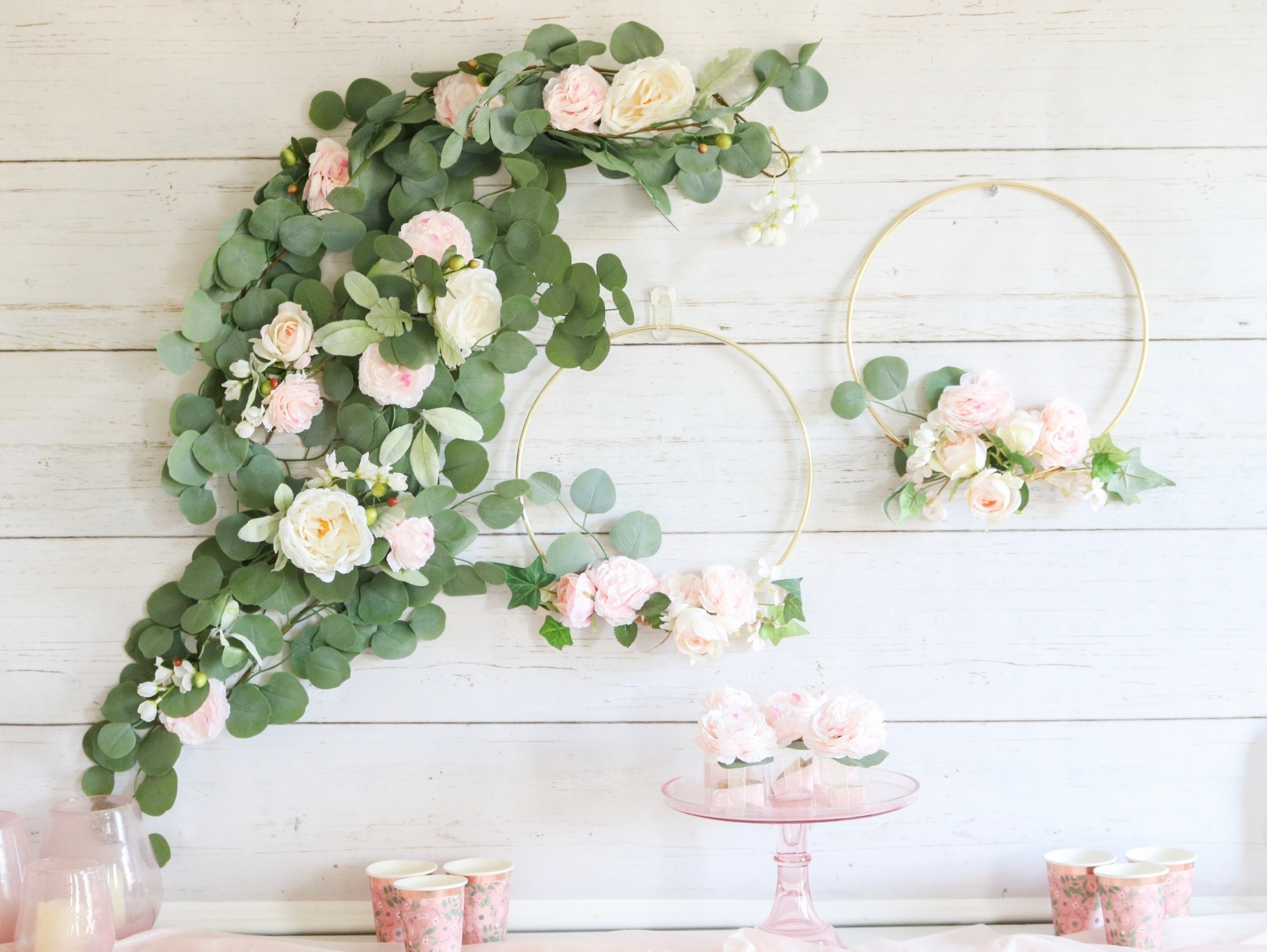 Diy Garden Trellis Backdrop Fun365