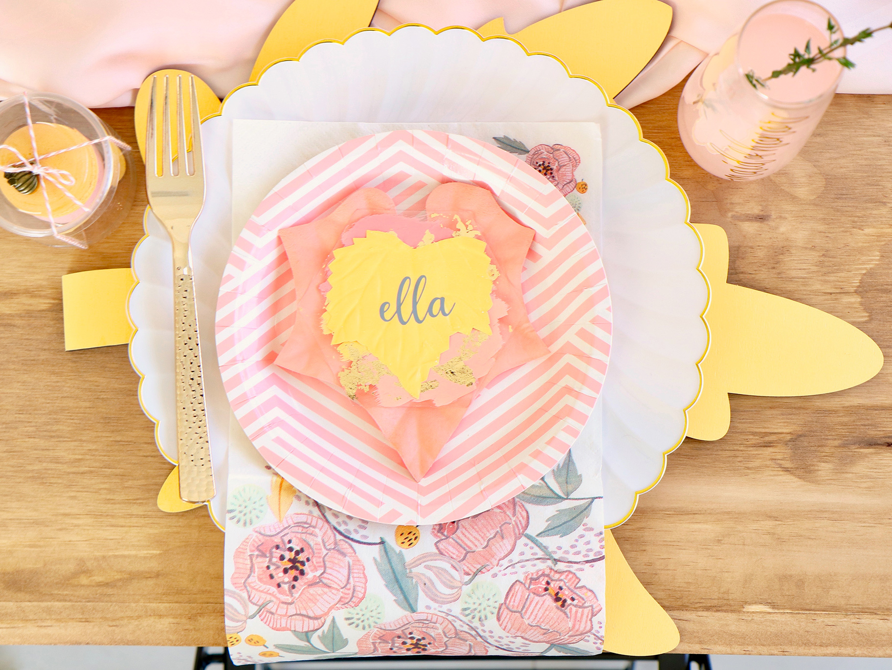 DIY Color Blocked Leaf Place Cards