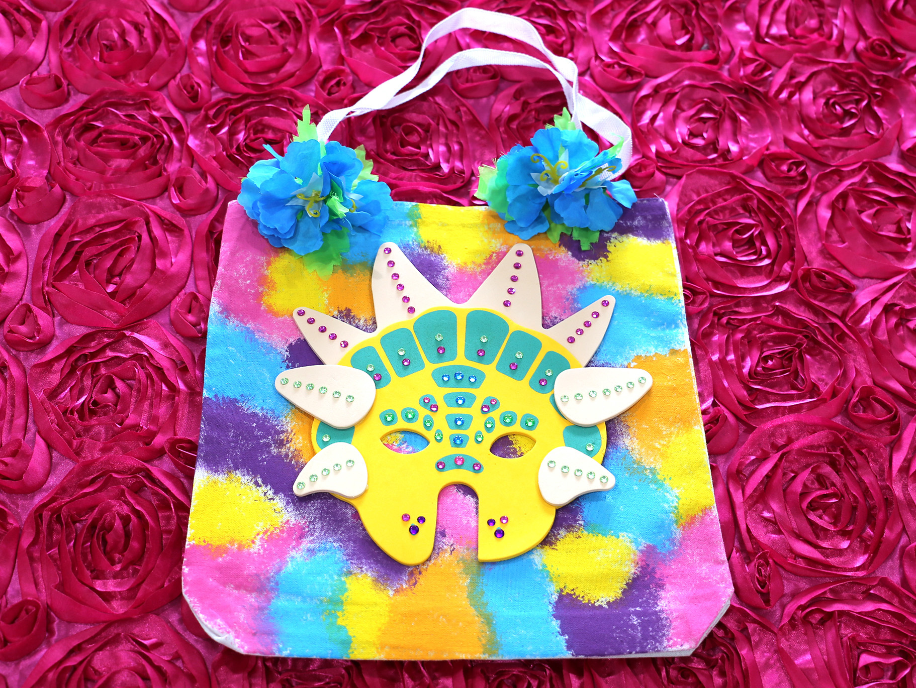 DIY Girly Dinosaur Tote Bags