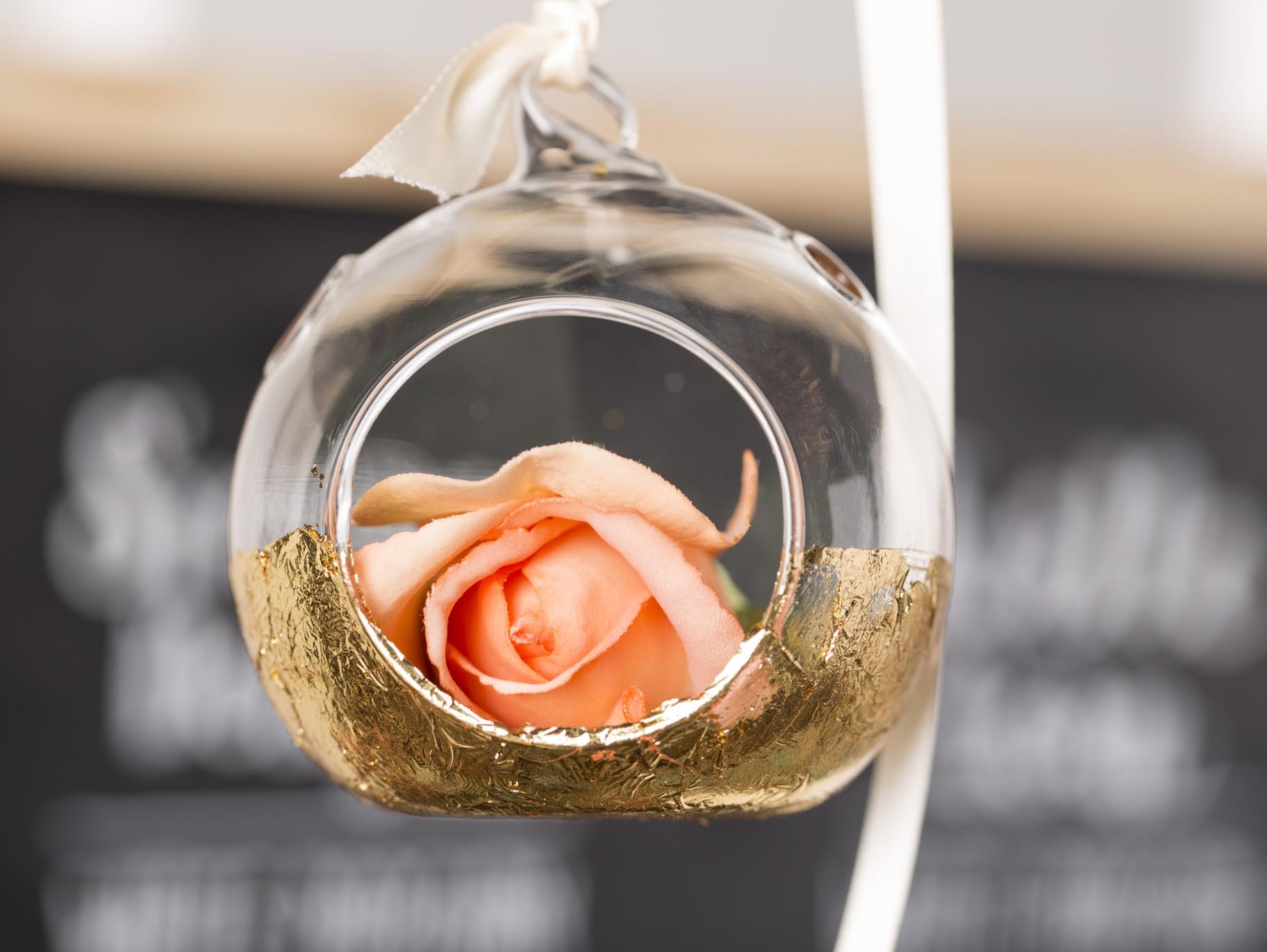 DIY Hanging Flower Vases Backdrop