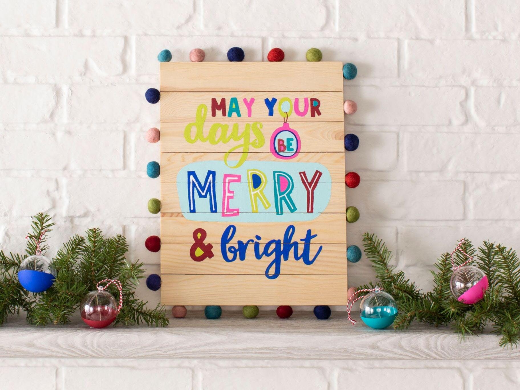 DIY Merry & Bright Wood Sign 