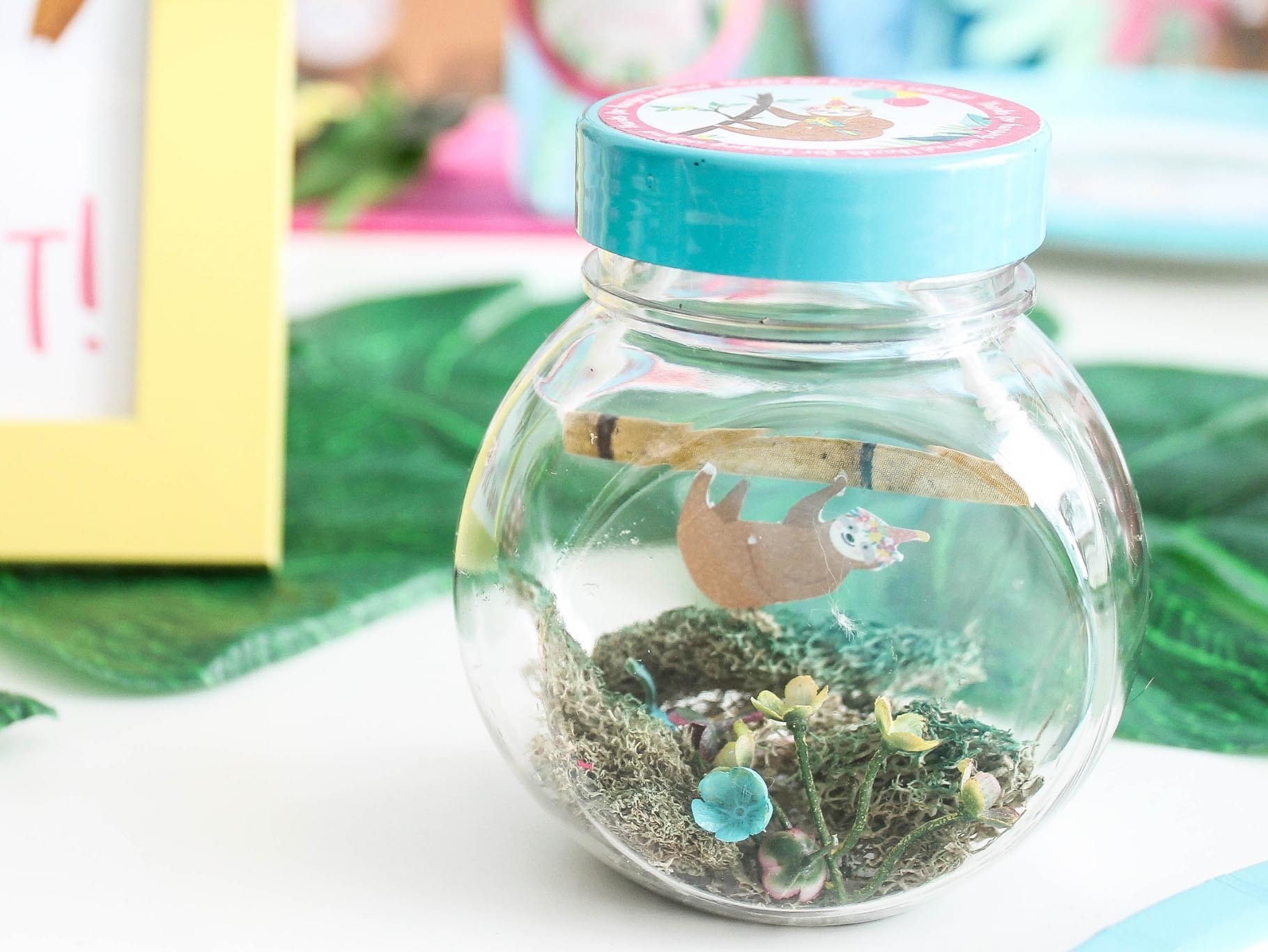 DIY Sloth Party Favor