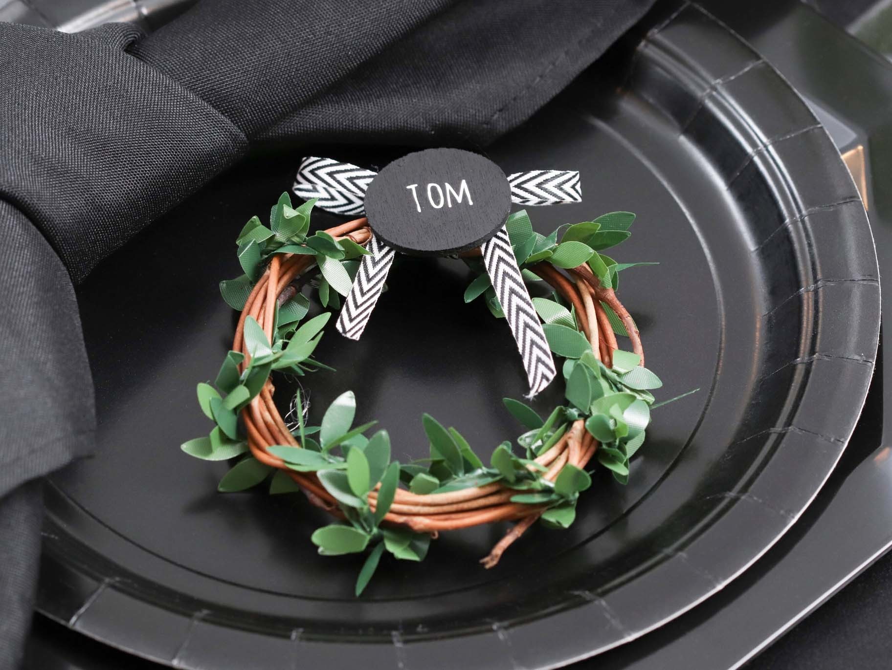 DIY Black & Green Wreath Place Cards