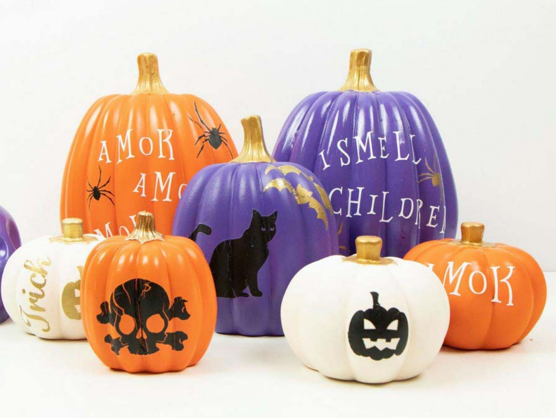 Hocus Pocus Halloween Front Porch Decor - For the Love of Food