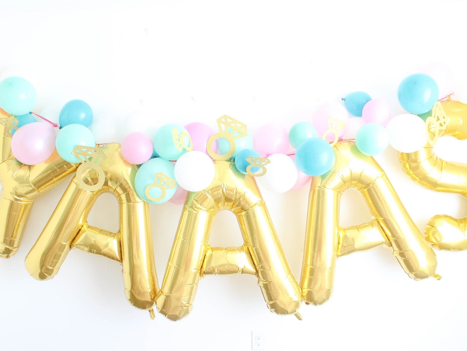 Bridal Shower DIY Balloon Garland