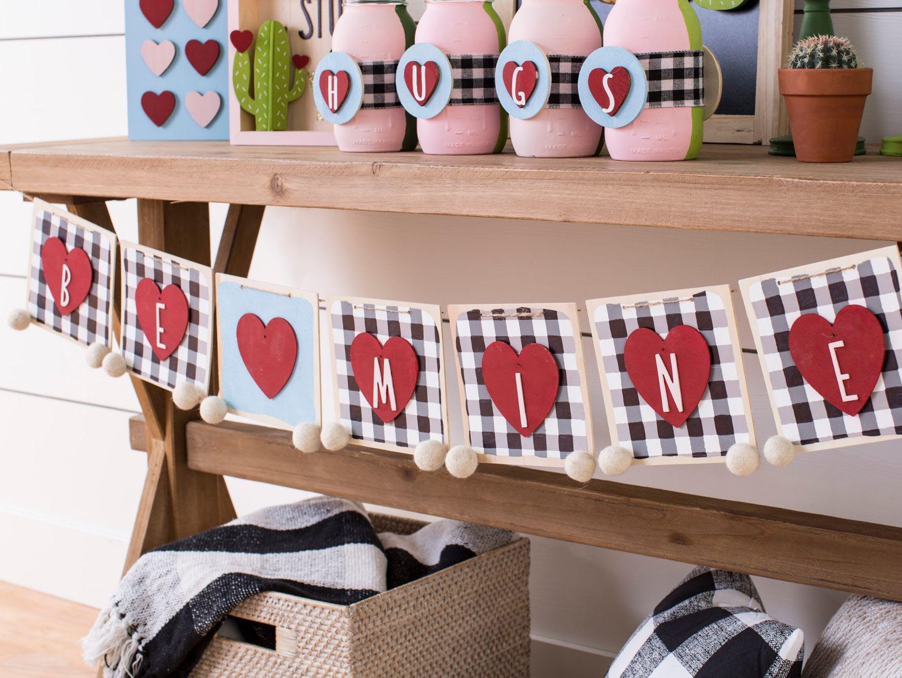 Be Mine DIY Valentine's Garland