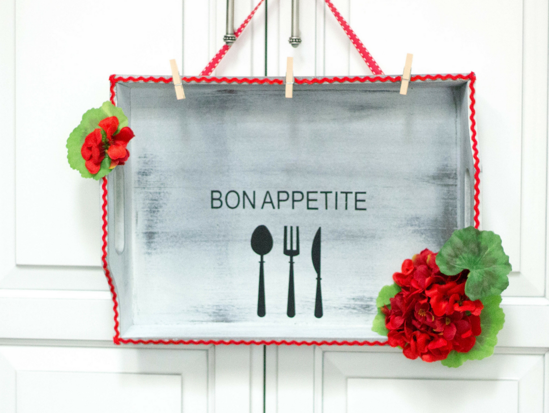 DIY Wood Kitchen Sign