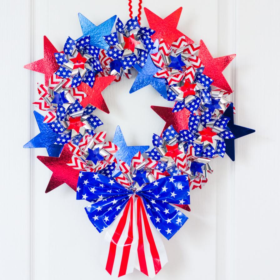 Stars & Stripes 4th of July Wreath | Fun365