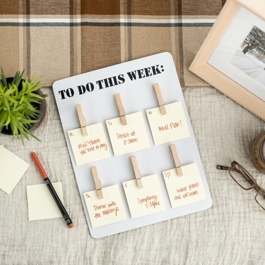 DIY "Days Of The Week" Pin Board