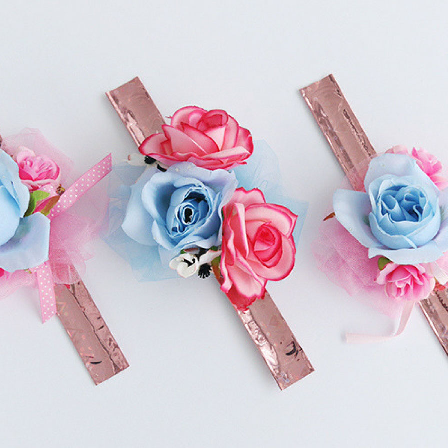 Tytlyworth Wrist Flowers for Prom, Rose Wrist Corsage Bracelet, Flower  Bracelet, DIY Flower Hand Corsage Bracelet, Accessories for Party, Prom,  Bridesmaids Decor : Amazon.co.uk: Home & Kitchen