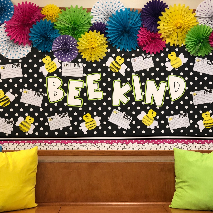 Modest be kind bulletin board ideas Bee Kind Bulletin Board Fun365