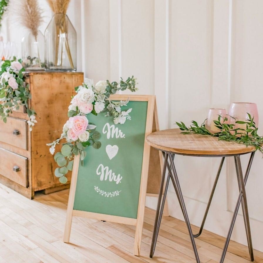 Blush, Greenery and Gold Wedding DIY Chalkboard