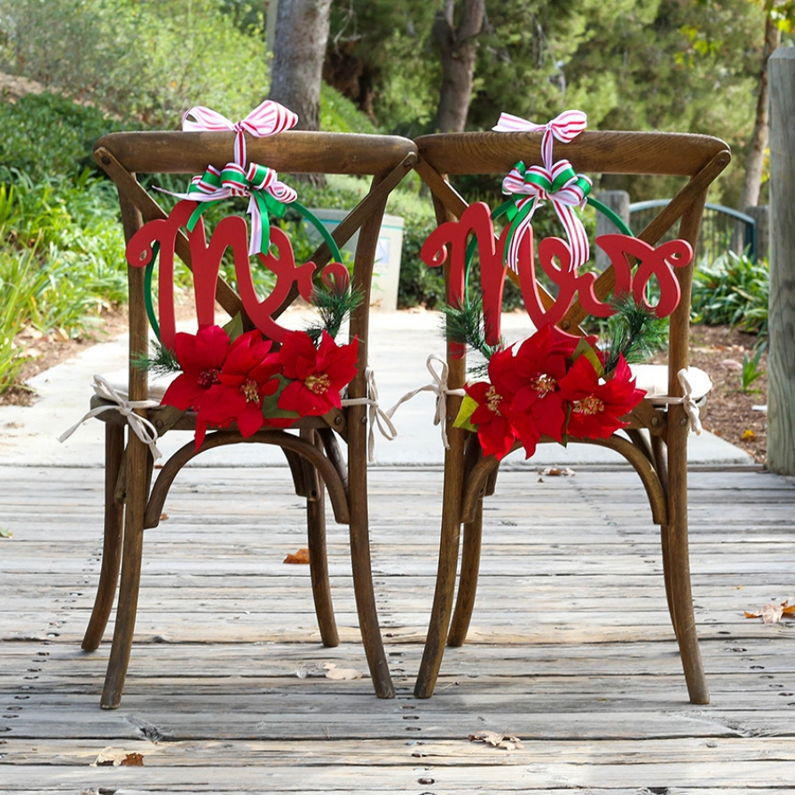 DIY Sweetheart Chair Hoop Wreath 