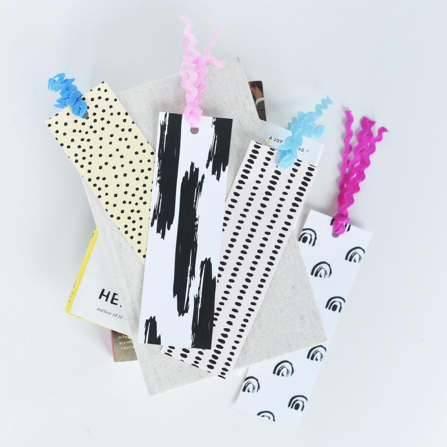 DIY Printable Bookmarks with Rickrack Trim | Fun365