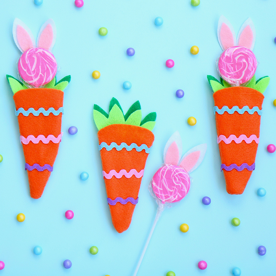 DIY Carrot Favor Pouches