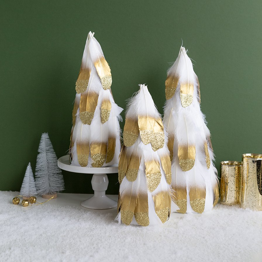 How To - DIY Feather Christmas Tree