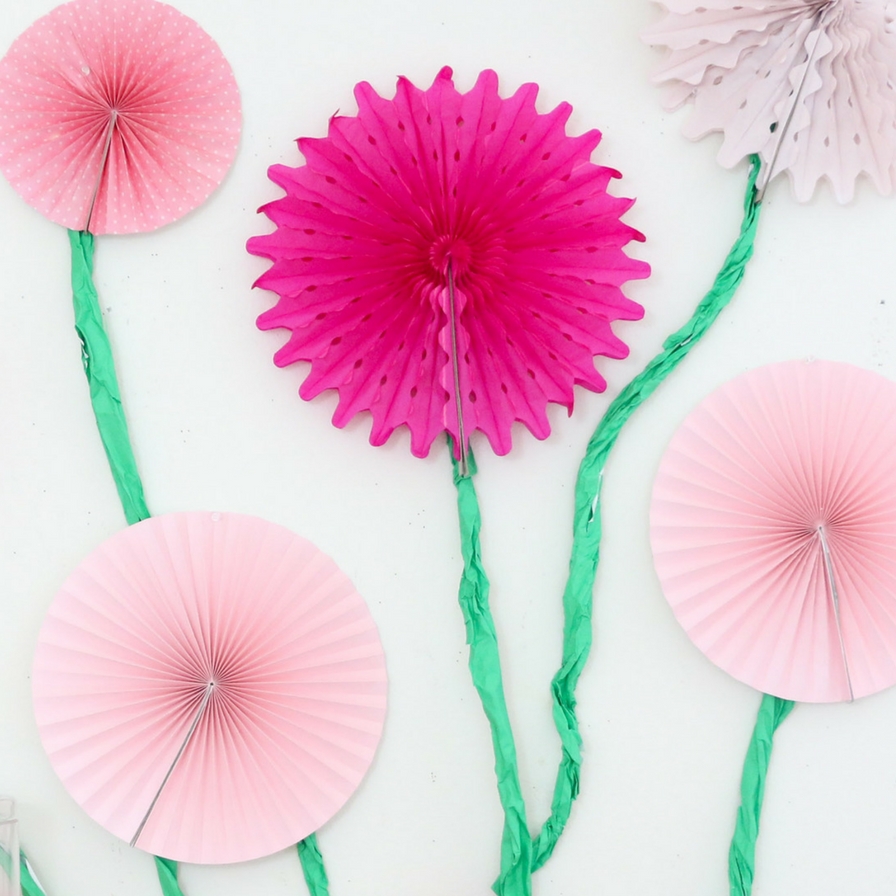 DIY Large Floral Party Backdrop