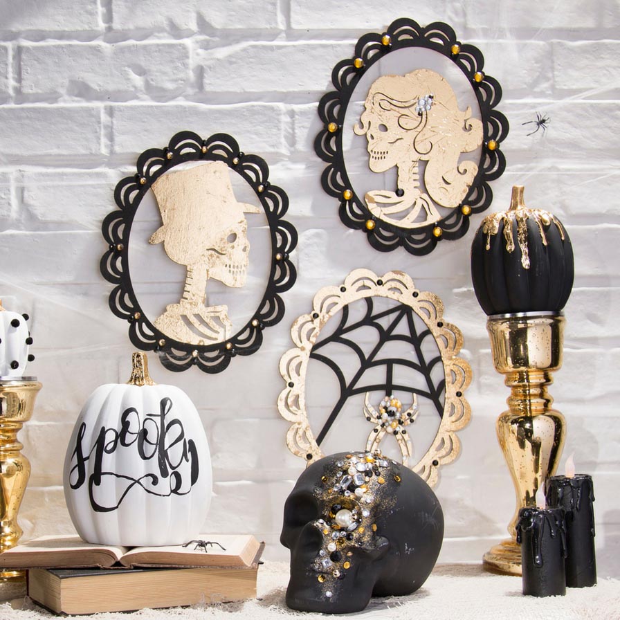 DIY Glam Halloween Cameo Signs