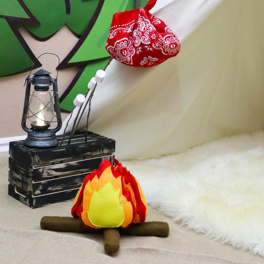 DIY Felt Campfire and Marshmallow Set