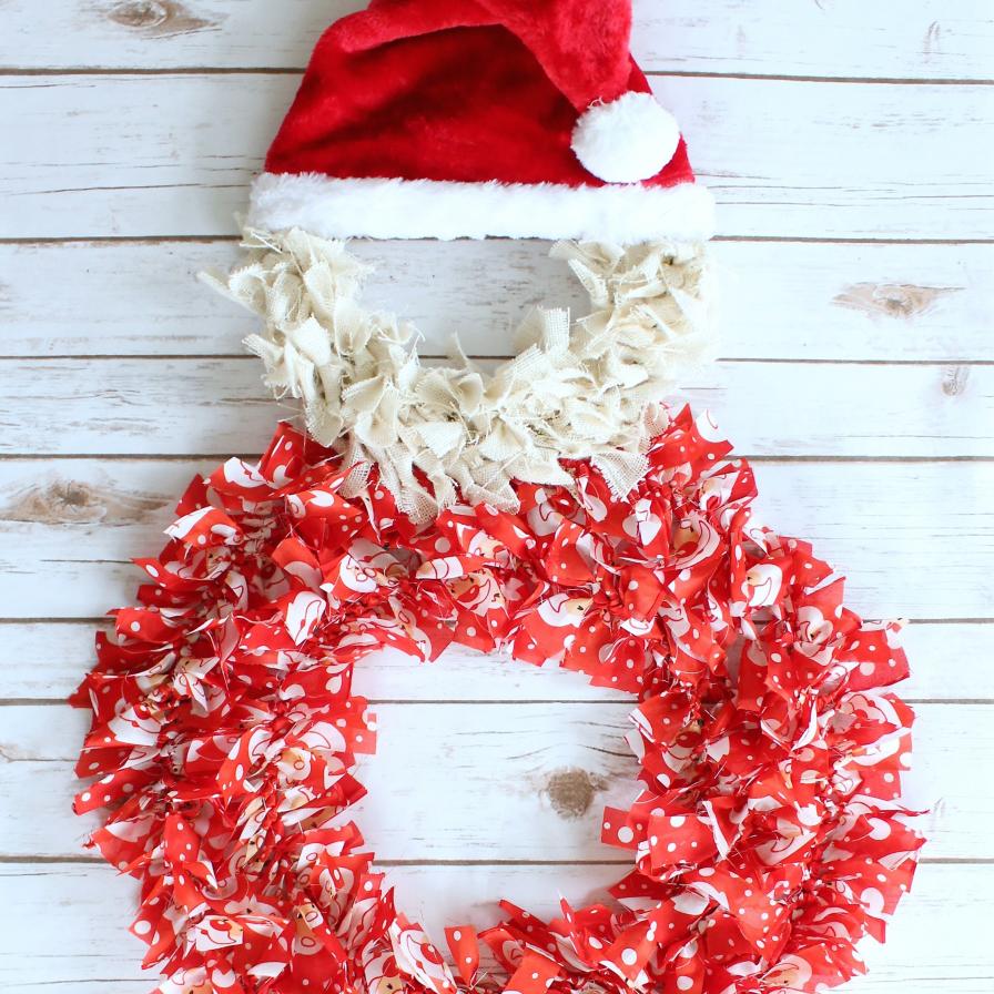 DIY Santa Rag Tie Wreath | Fun365