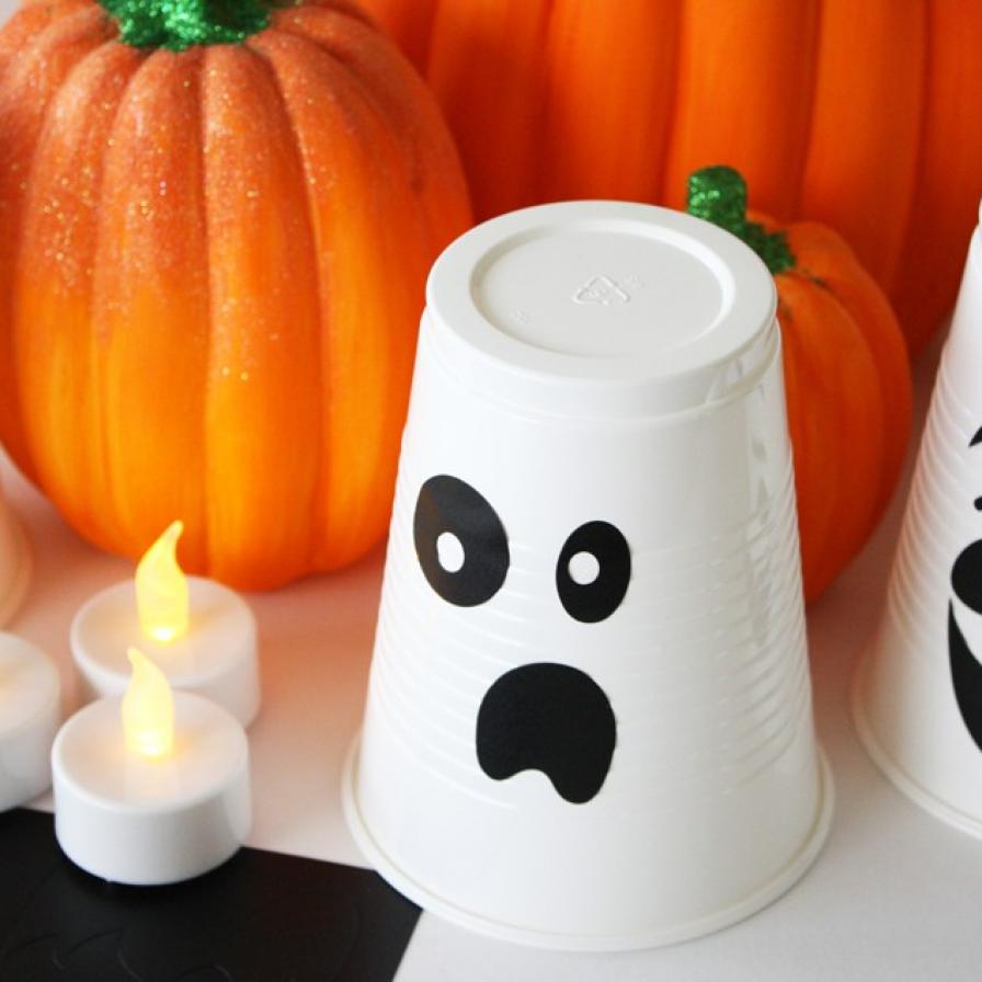 DIY Glowing Halloween Cups