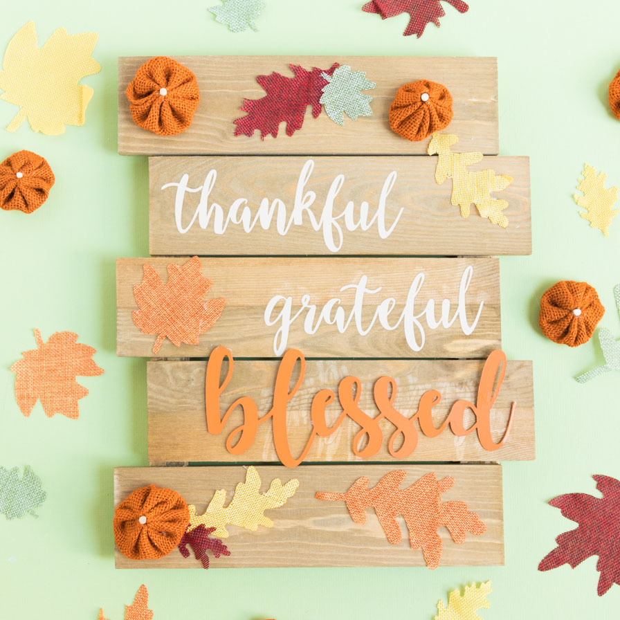 Bundle of 3 EBK Fall Thanksgiving Hanging Mason Jar Wall Décor Always Be Thankful and Grateful Thankful Blessed Door Hanging with 1 Pk 50 Count Maple Leaves 