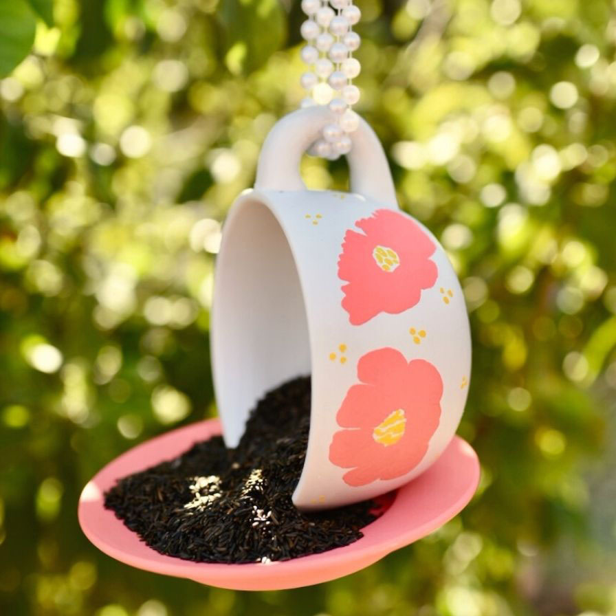 Hanging Teacup Bird Feeder