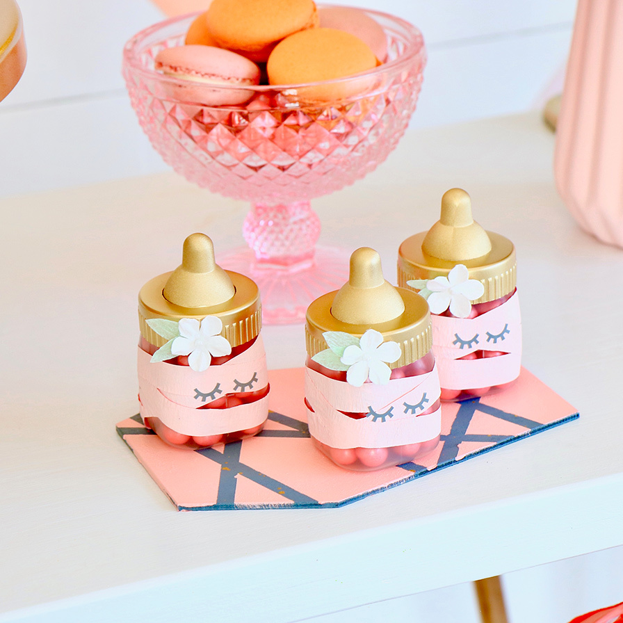 Mummy Baby Bottle Party Favors