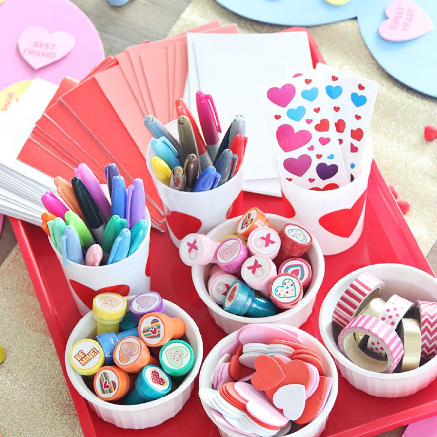 DIY Love Letter Station