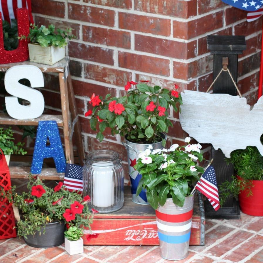 DIY Patriotic Planters