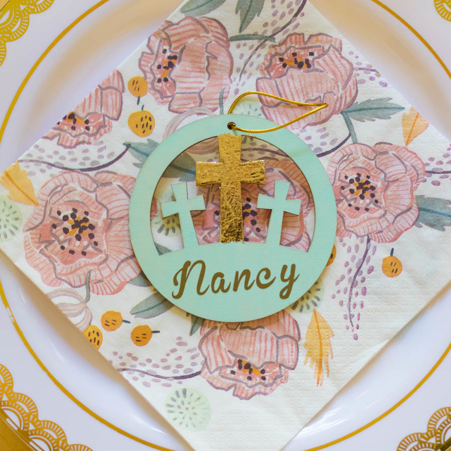 Resurrection Crosses Easter Place Cards