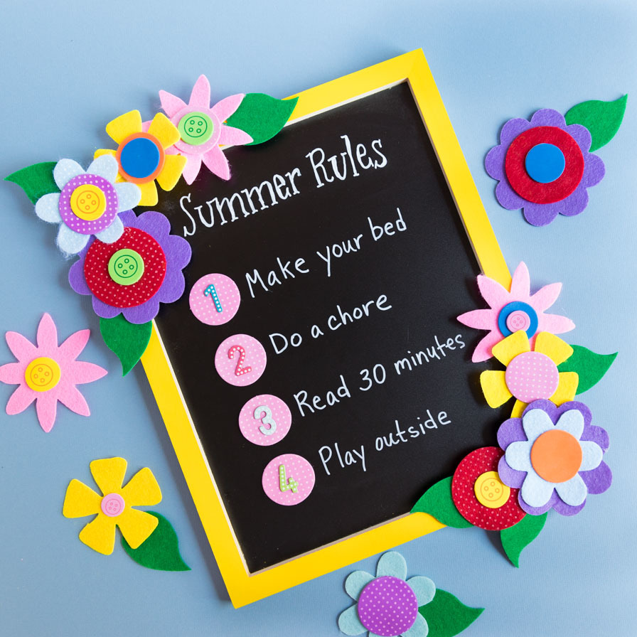 Summer Rules DIY Chalkboard Sign