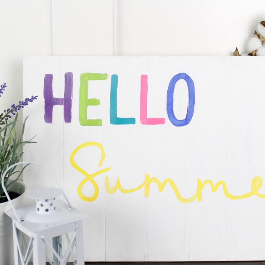 Hello Summer Slat Sign