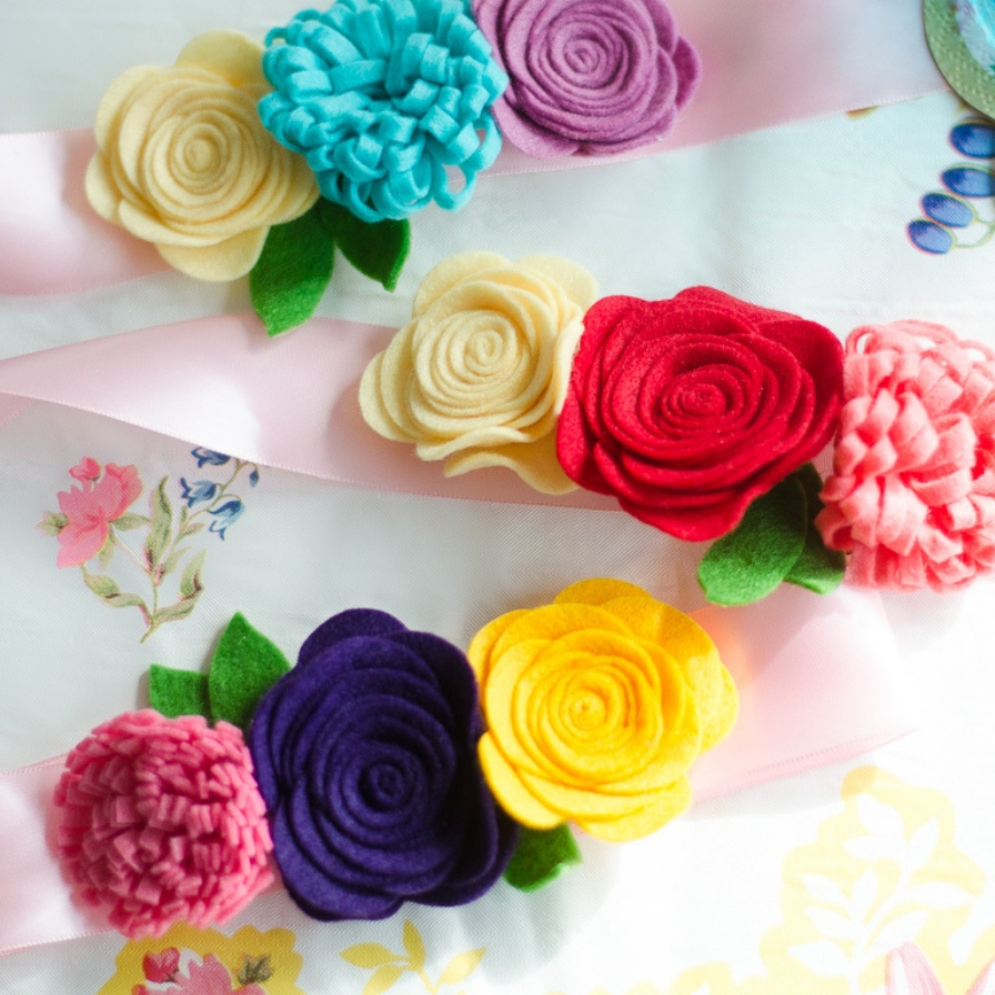 DIY Felt Flower Wrist Corsage