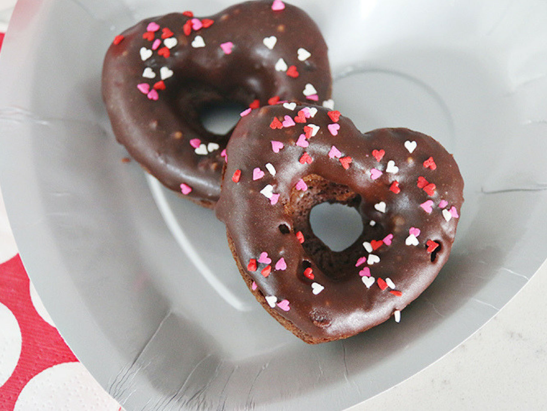 Chocolate Heart Cake Donuts