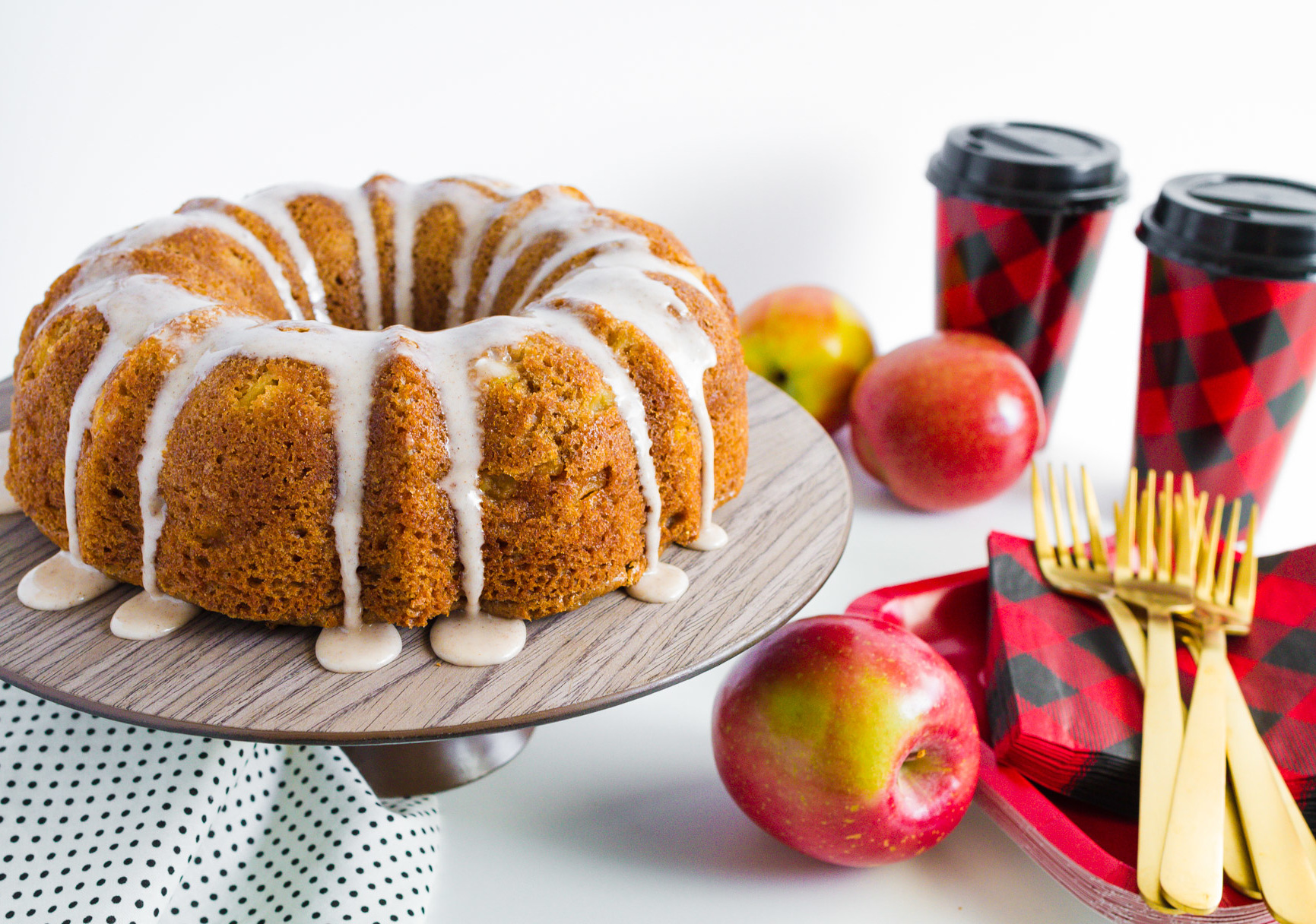 Warm Apple Spice Cake