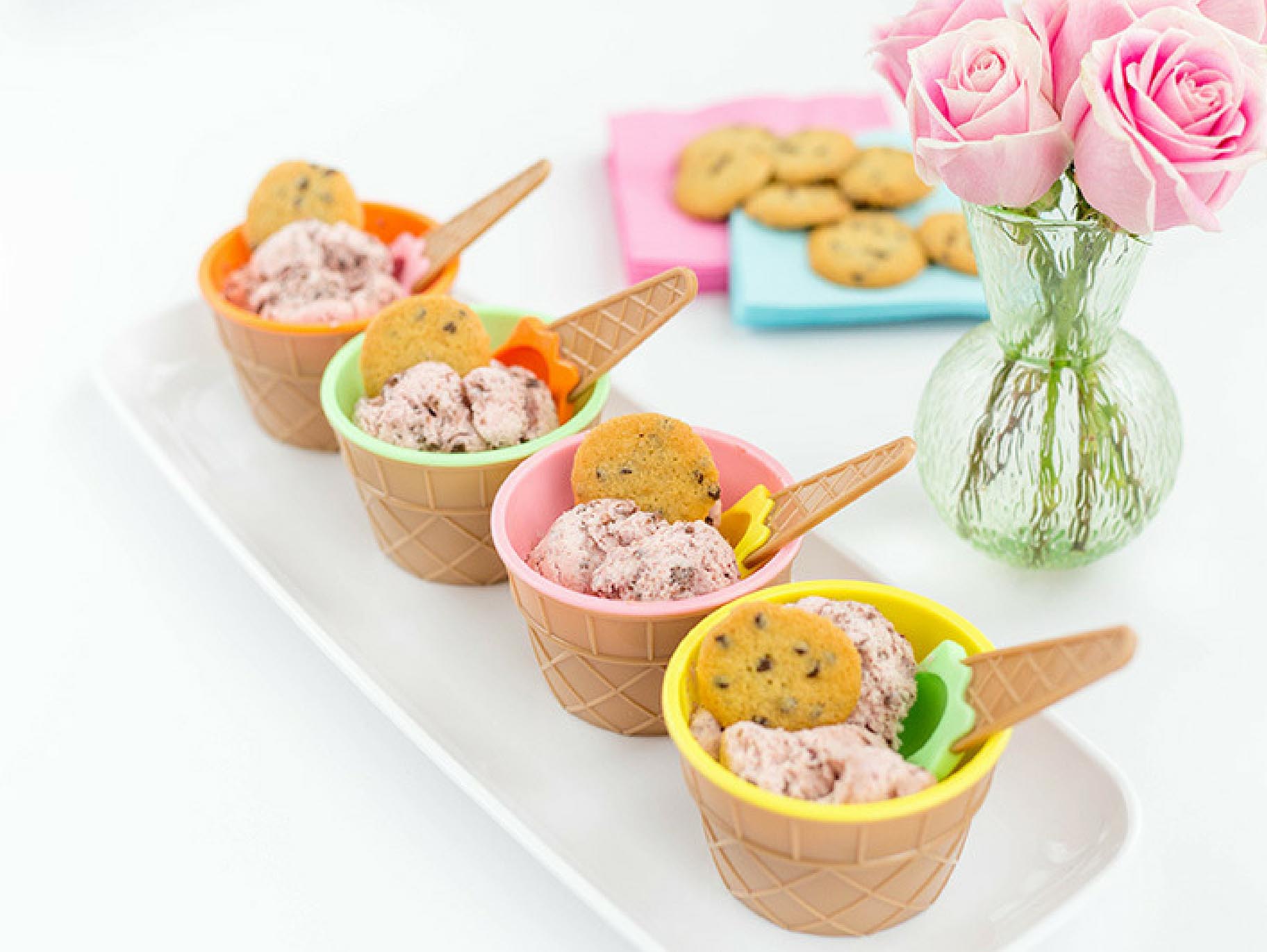 Homemade No Churn Chocolate-Covered Strawberry Ice Cream