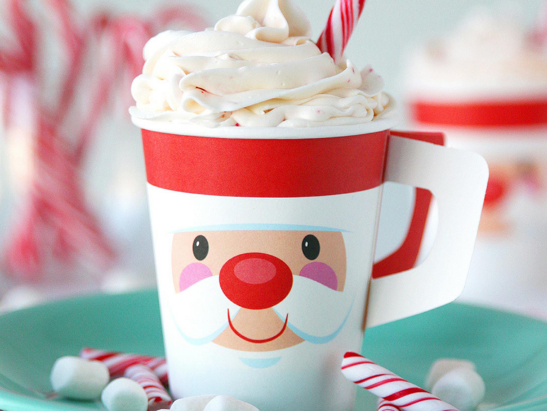 Peppermint Hot Cocoa Cupcakes