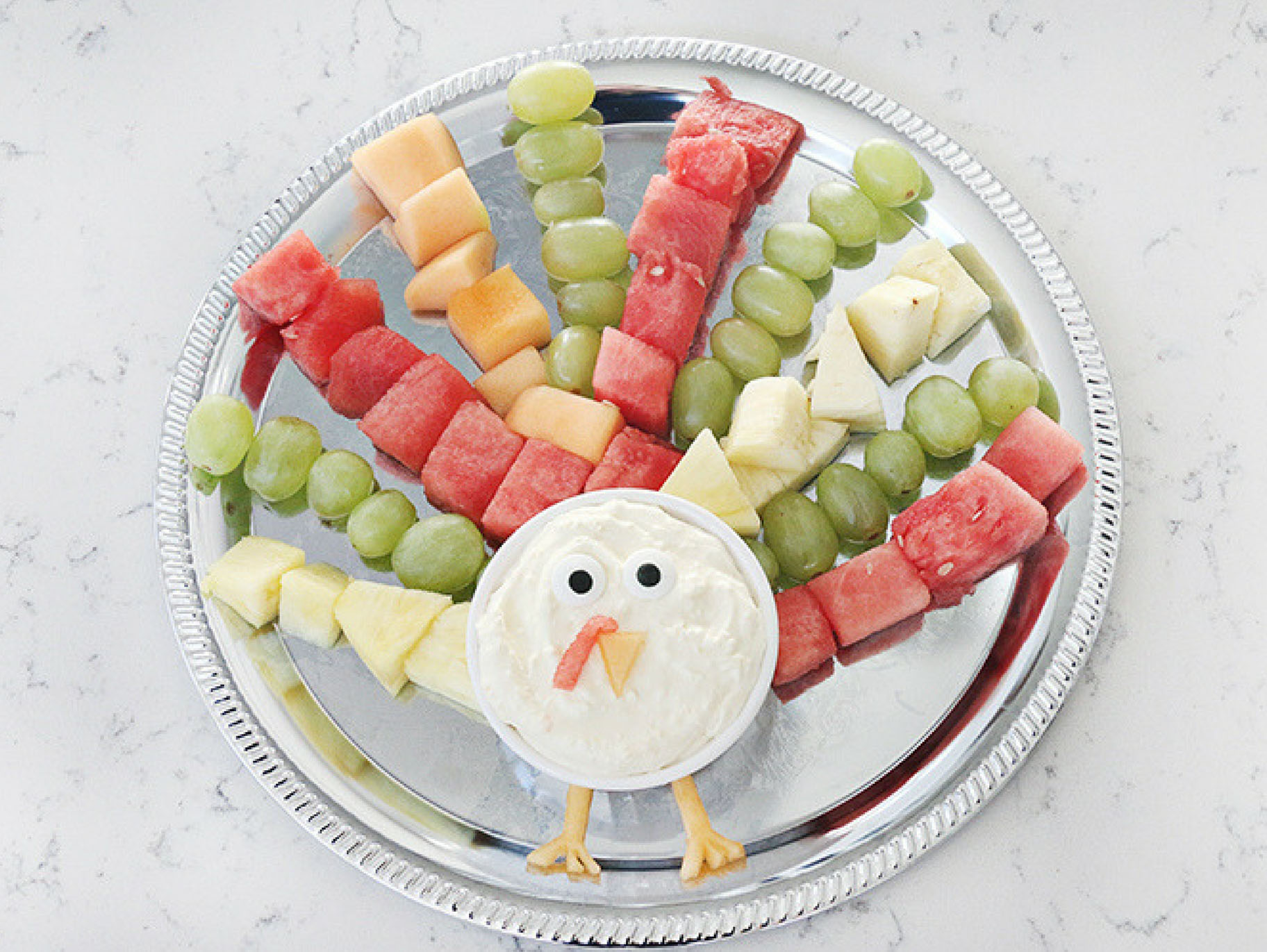 thanksgiving fruit platter