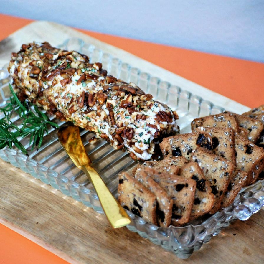 Goat Cheese, Pecan & Honey Appetizer