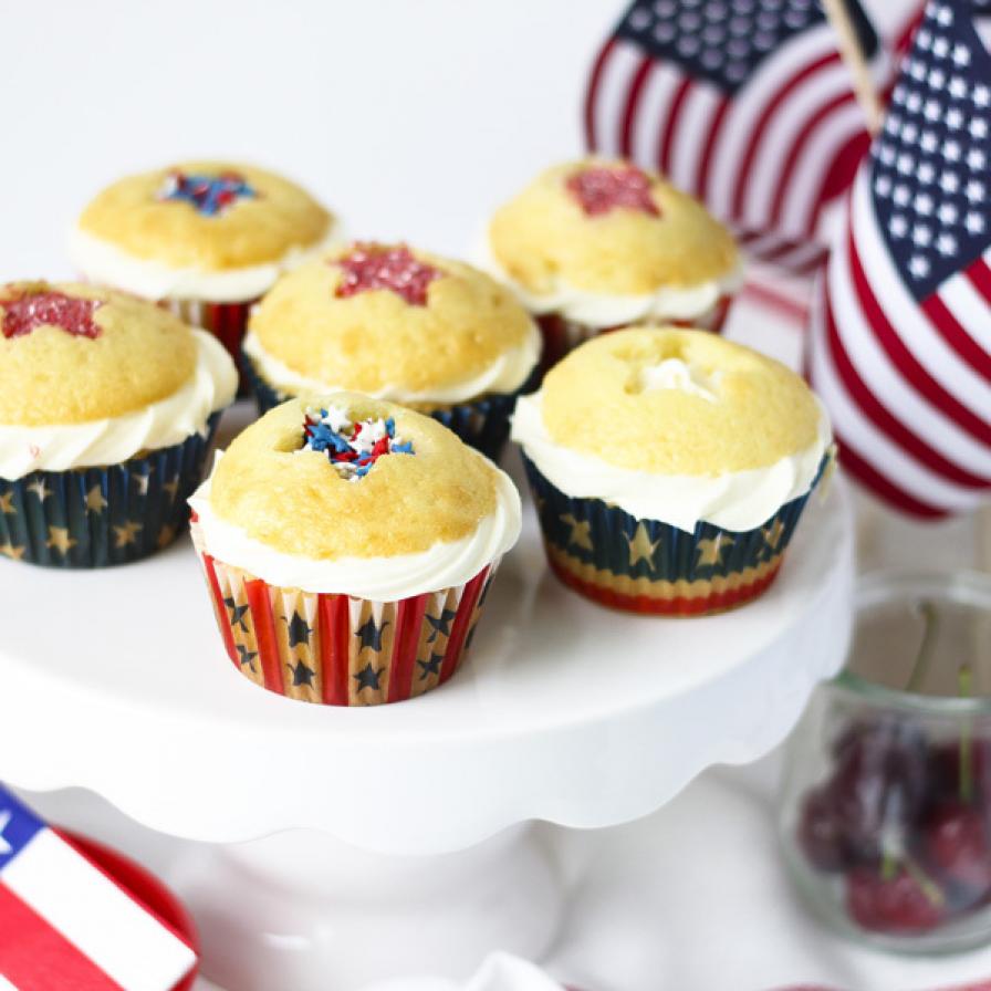 Star Spangled Cupcake | Fun365