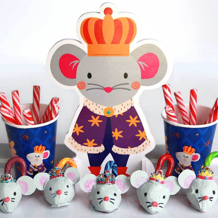 Nutcracker Mouse King Strawberries