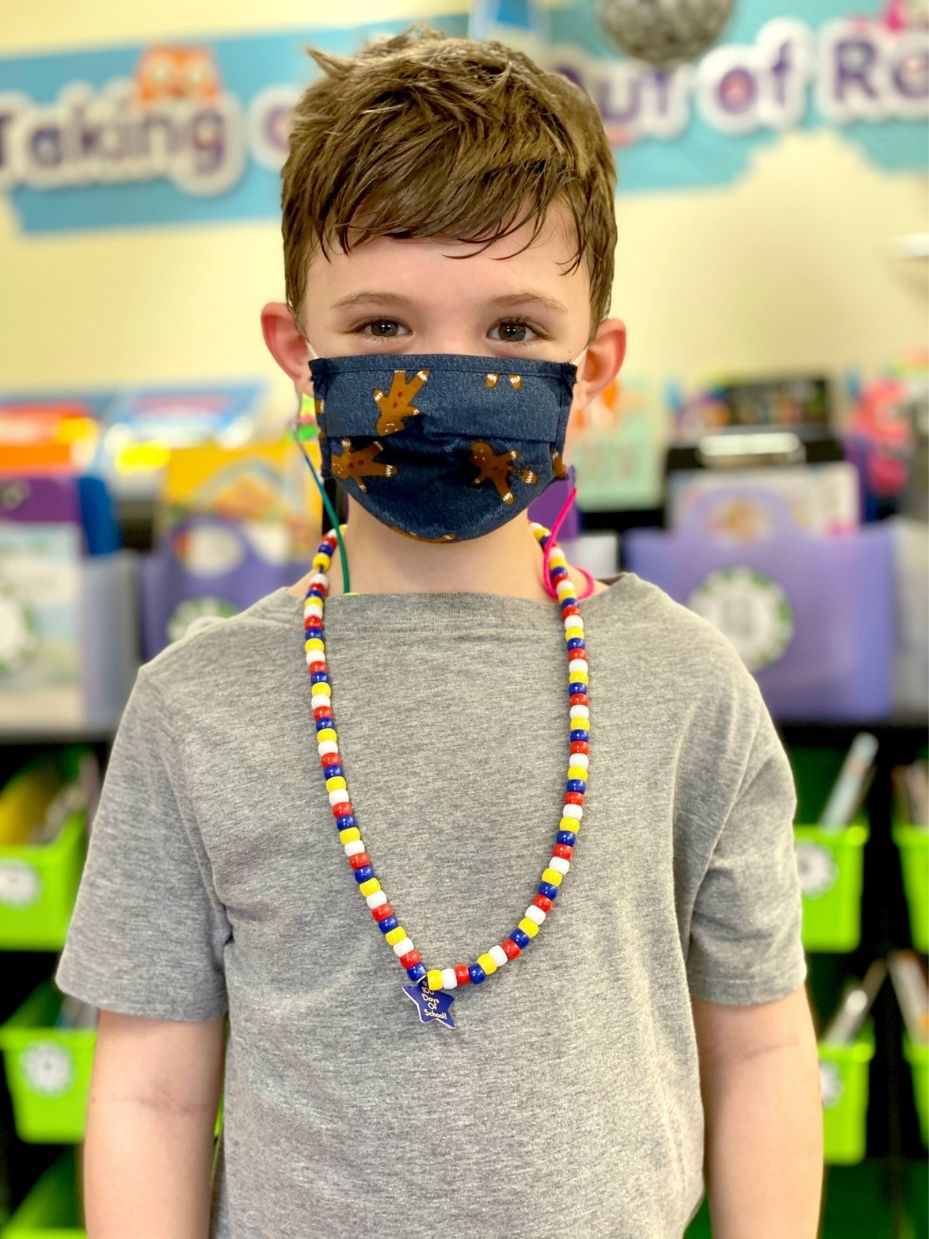 Beaded 100th Day of School Necklace Craft Kit