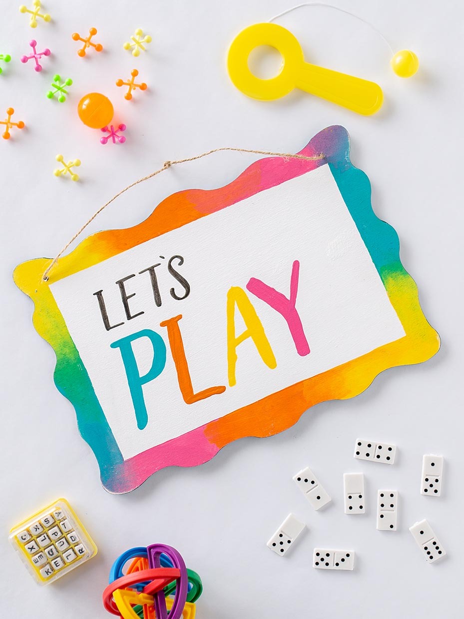 Let's Play Sign