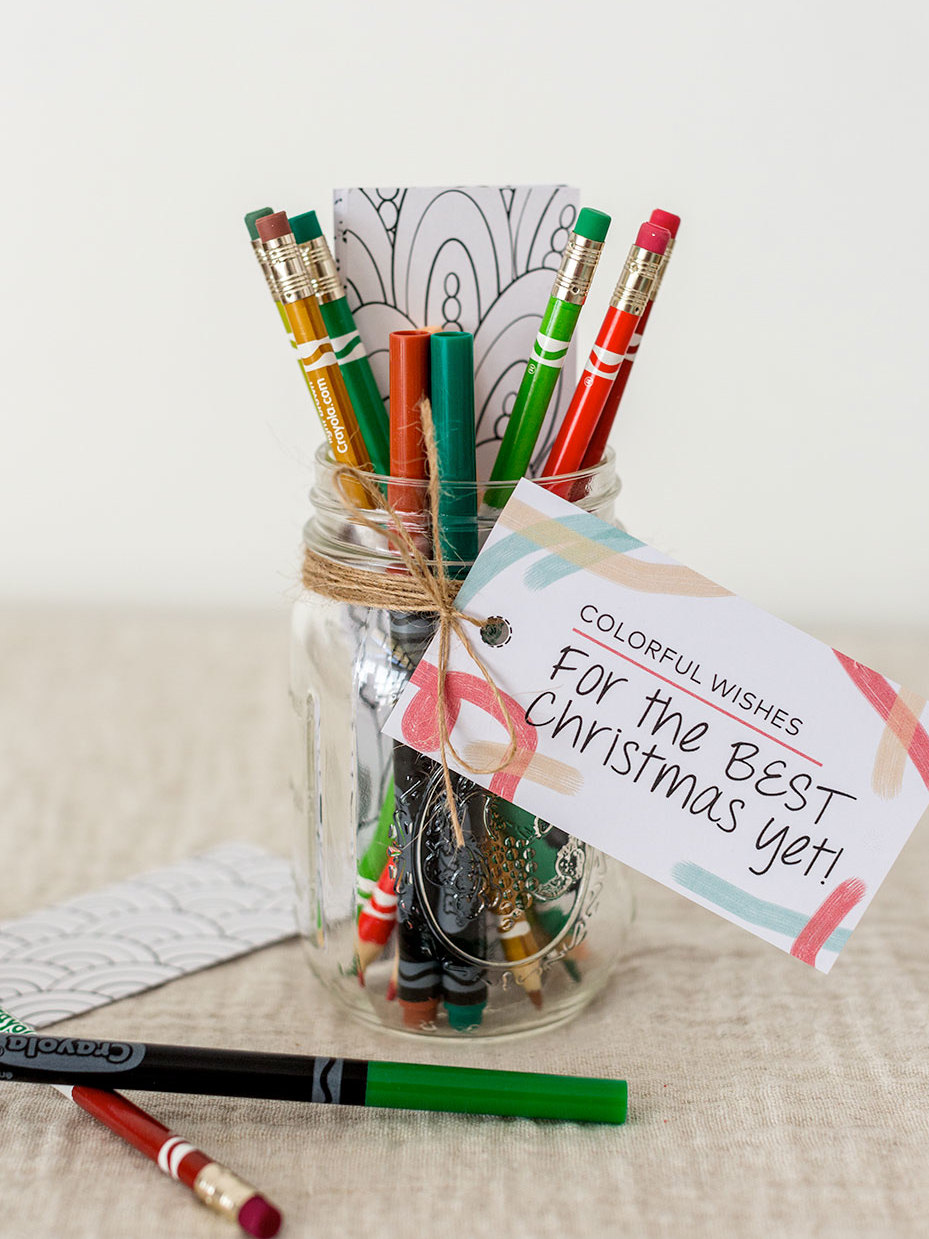 Color-Your-Own Christmas Bookmarks